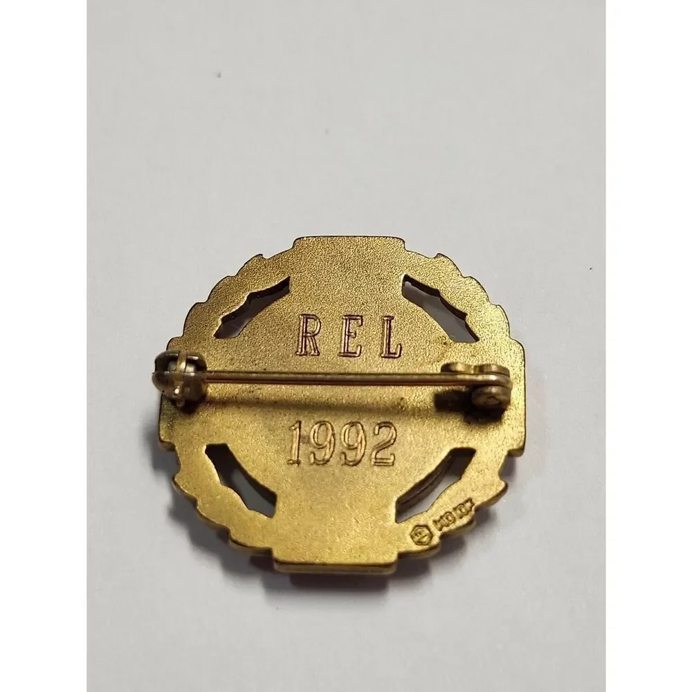The Great Oaks School Practical Nursing Vintage Pin 1/10 10K GF